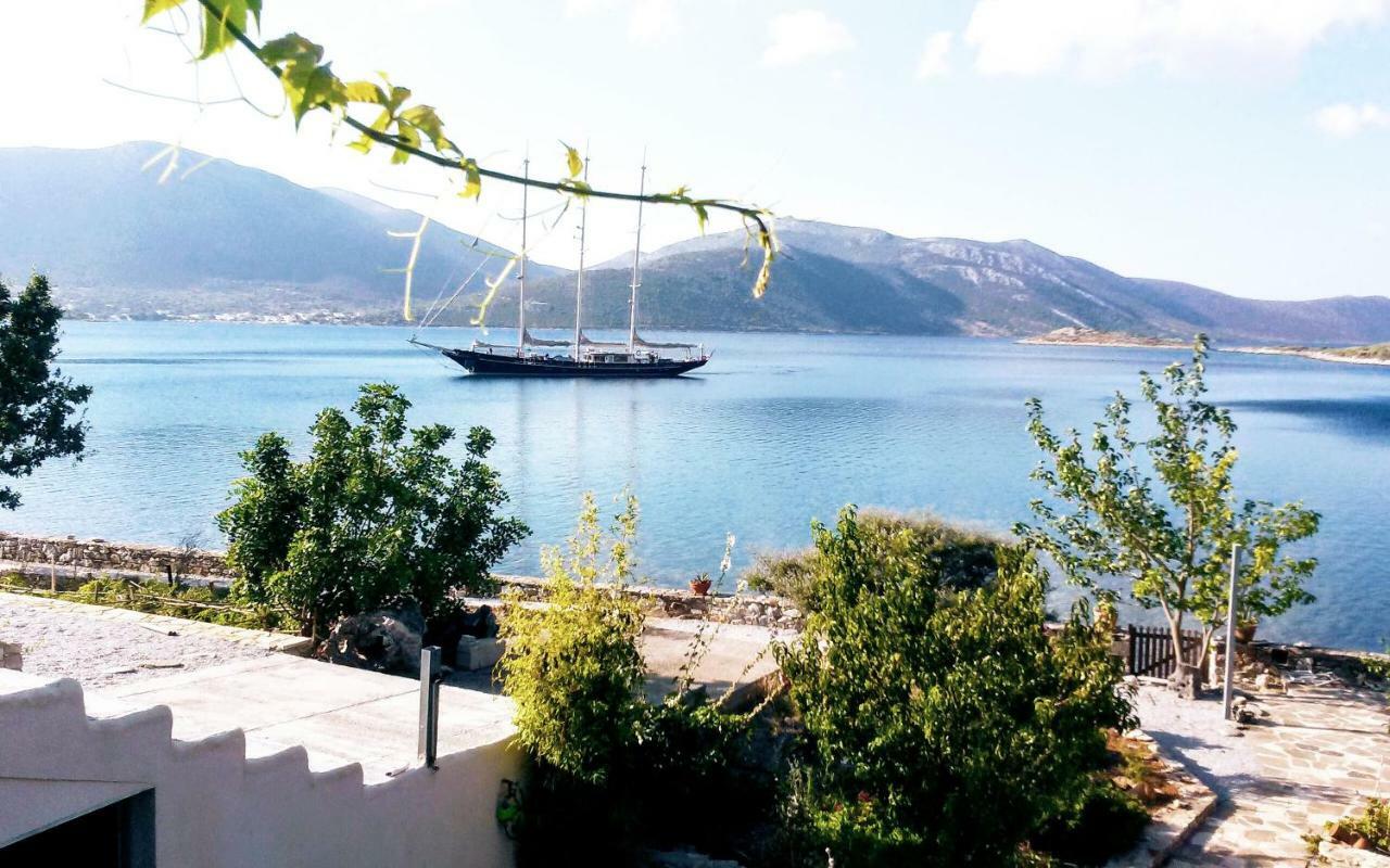 Blueline Guesthouse Agios Dimitrios  Exteriér fotografie