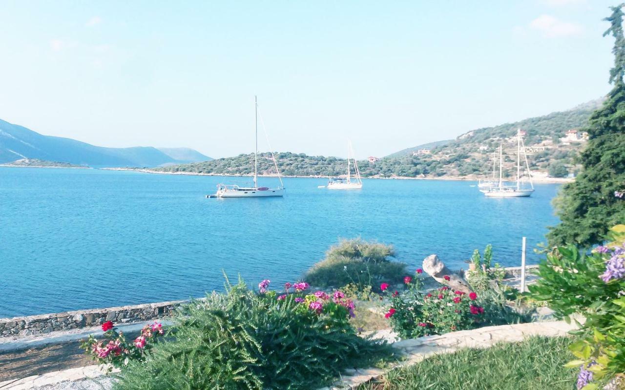 Blueline Guesthouse Agios Dimitrios  Exteriér fotografie